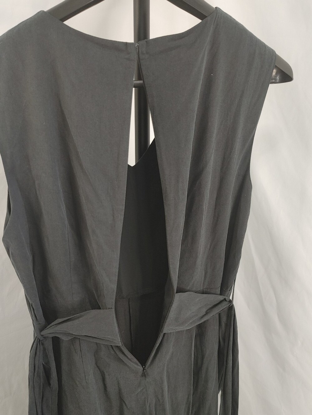 Nicole Miller New York Black Tie Waist Jumpsuit Size 12 NWOT - Picture 12 of 15